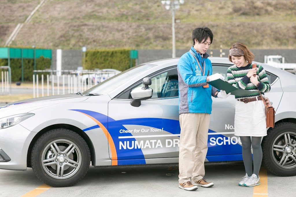 【2026年最新ルポ】なぜ今「飛鳥ドライビングカレッジ川口」に人が集まるのか？ 混雑する埼玉の教習所最前線と選ばれる決定的な理由
