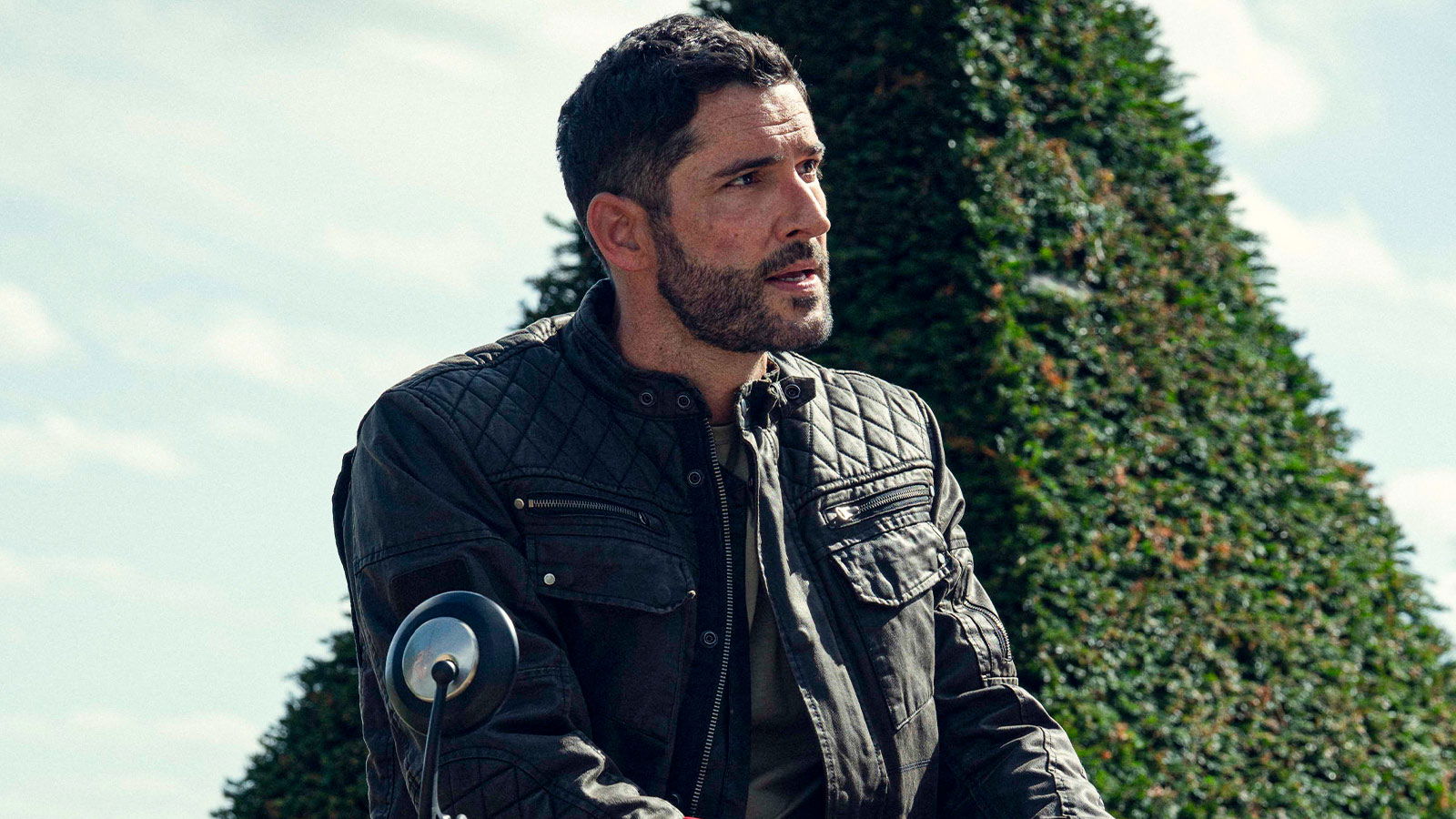 Who Plays Jason in Thursday Murder. Club
